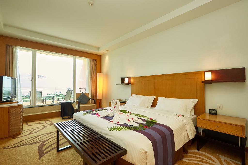 Wan Jia Hotel Resort Sanya Bagian luar foto